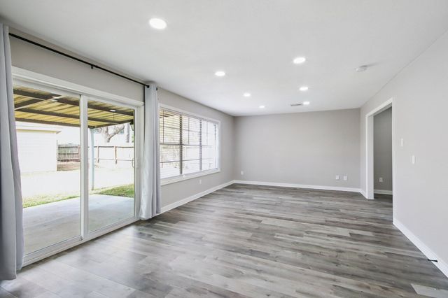 2818 Eaglerock Circle, Missouri City, TX 77489