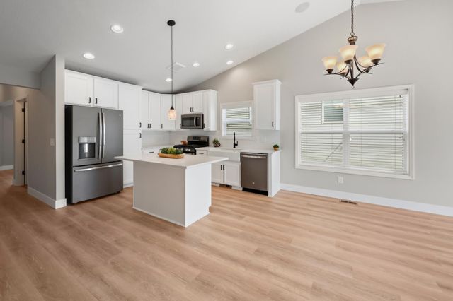 657 Copper Court, Waconia, MN 55387