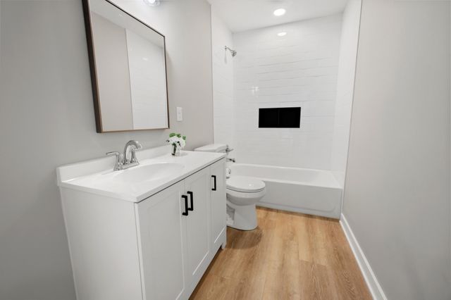 657 Copper Court, Waconia, MN 55387