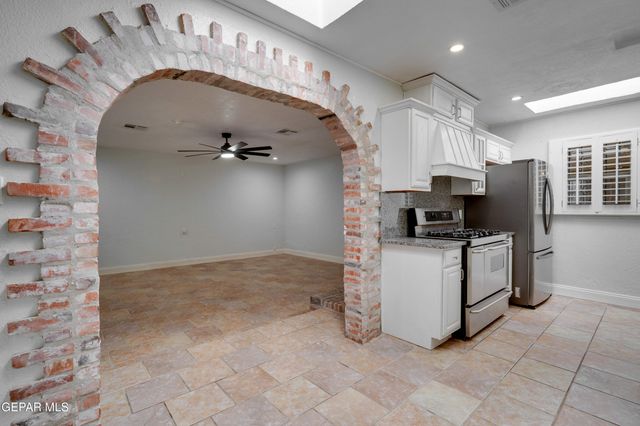 3030 Aurora Avenue, El Paso, TX 79930