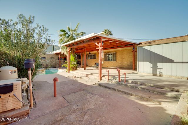 3030 Aurora Avenue, El Paso, TX 79930