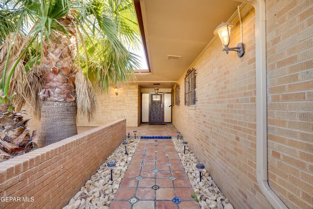 3030 Aurora Avenue, El Paso, TX 79930