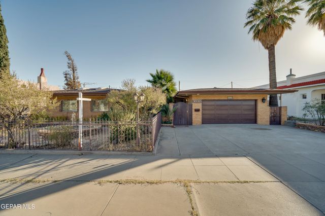 3030 Aurora Avenue, El Paso, TX 79930