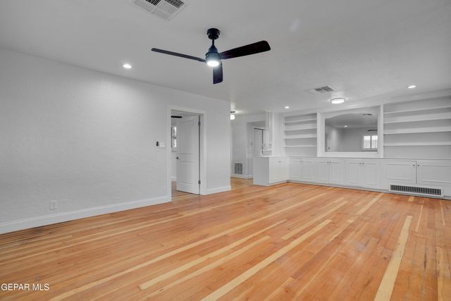 3030 Aurora Avenue, El Paso, TX 79930