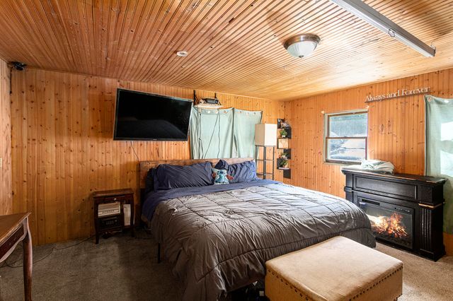 46778 Sycamore Drive, Bangor, MI 49013