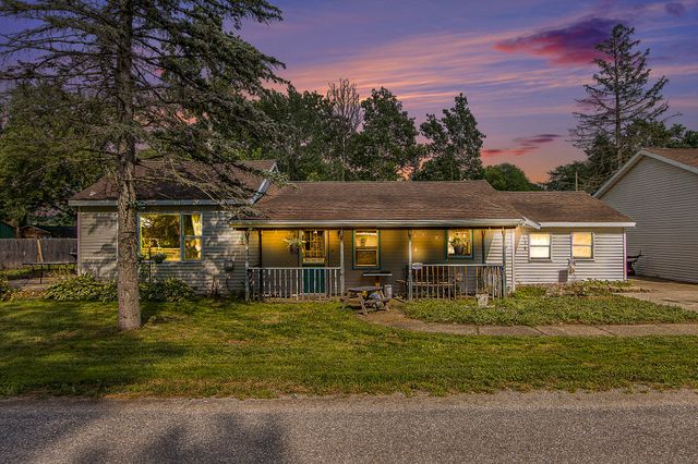 46778 Sycamore Drive, Bangor, MI 49013