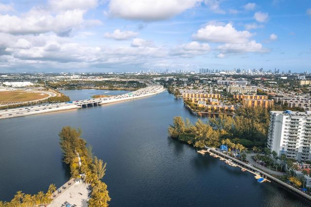 5091 NW 7th St 711, Miami, FL 33126