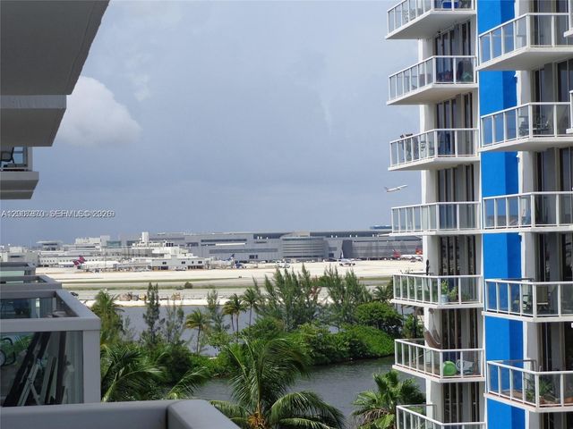 5091 NW 7th St 711, Miami, FL 33126