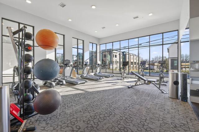 1041 E Trinity Ln Apt 116, Nashville, TN 37216