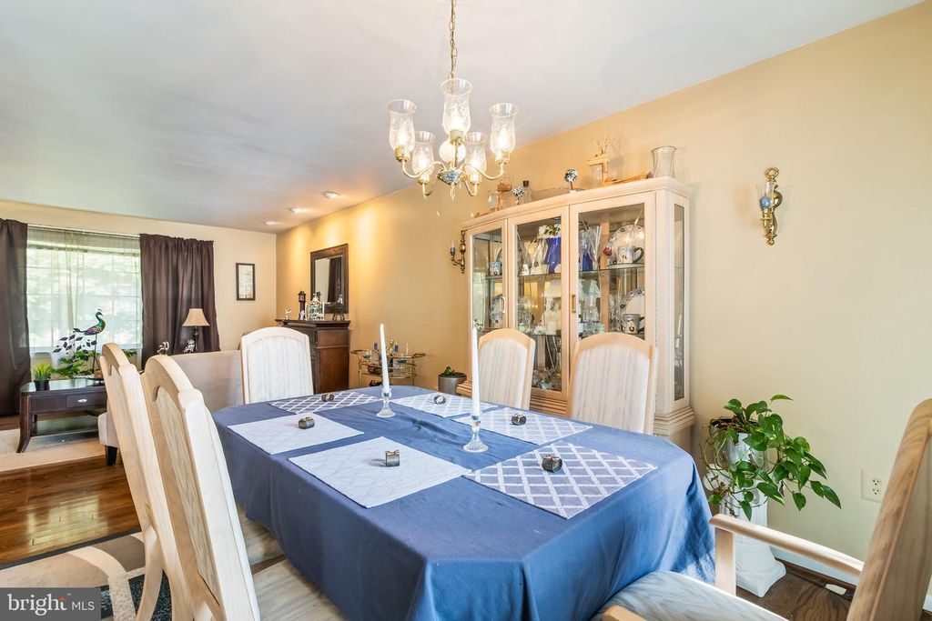 Image 15 of property listing at 5252 W BONIWOOD TURN, Clinton, MD 20735