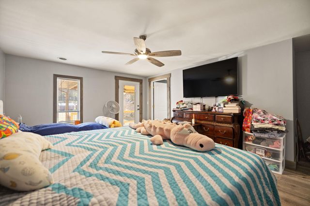 1047 Evergreen Road, Flat Lick, KY 40935