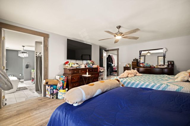 1047 Evergreen Road, Flat Lick, KY 40935