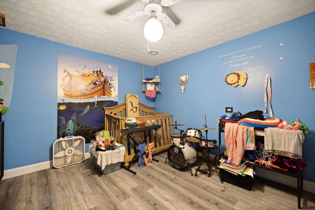 1047 Evergreen Road, Flat Lick, KY 40935