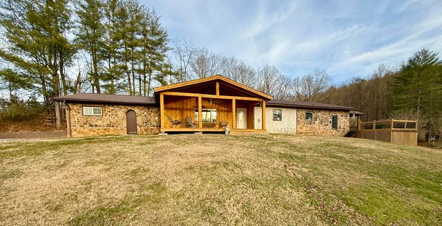 1047 Evergreen Road, Flat Lick, KY 40935