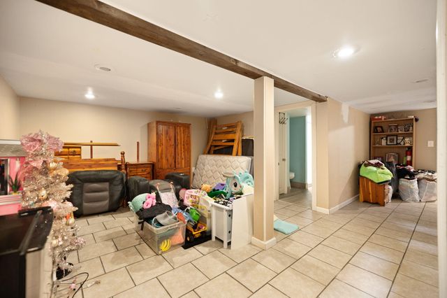 1047 Evergreen Road, Flat Lick, KY 40935