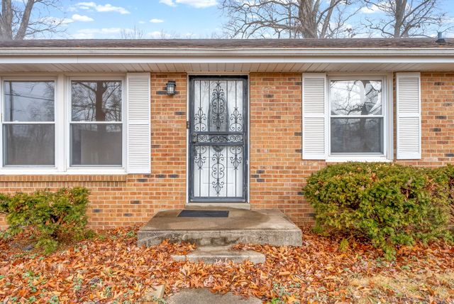 233 Pine Mountain Rd, Clarksville, TN 37042