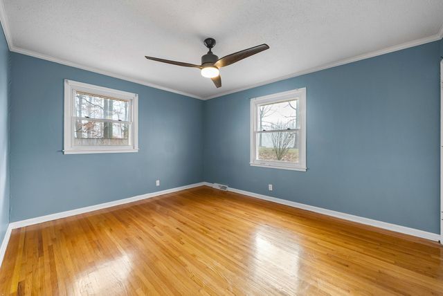 233 Pine Mountain Rd, Clarksville, TN 37042