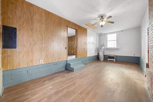 233 Pine Mountain Rd, Clarksville, TN 37042