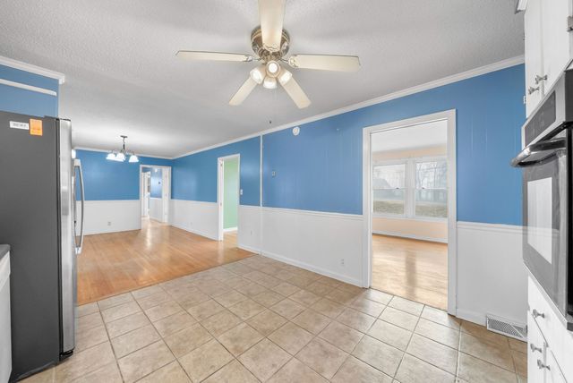 233 Pine Mountain Rd, Clarksville, TN 37042