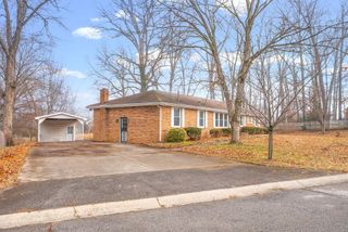 233 Pine Mountain Rd, Clarksville, TN 37042
