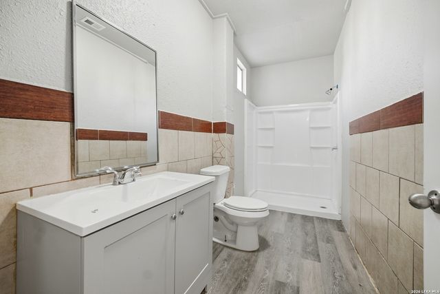 310 S Las Moras St, San Antonio, TX 78207