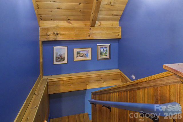 270 Upper Herron Cove Road, Weaverville, NC 28787