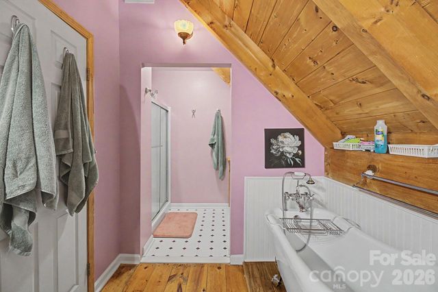 270 Upper Herron Cove Road, Weaverville, NC 28787