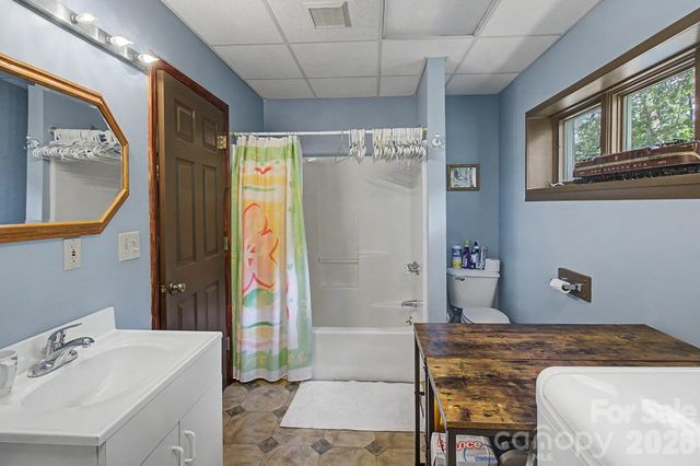 270 Upper Herron Cove Road, Weaverville, NC 28787