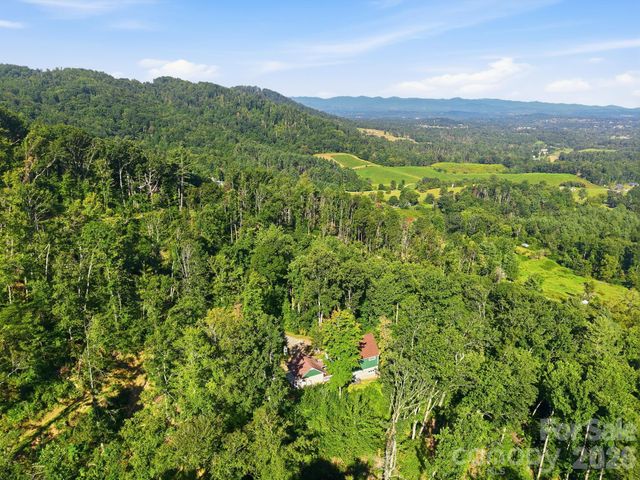 270 Upper Herron Cove Road, Weaverville, NC 28787