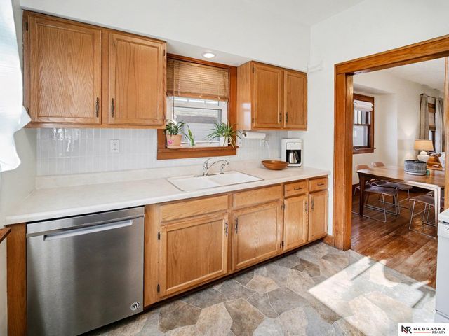 3141 P Street, Lincoln, NE 68503