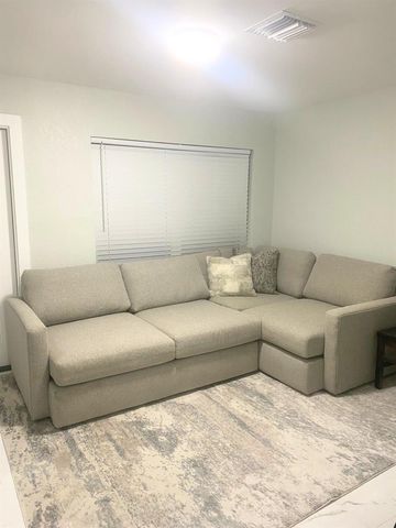 3141 NE 12th Avenue, Pompano Beach, FL 33064