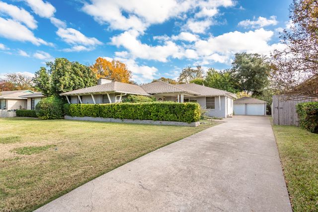 6506 SAINT MORITZ, Dallas, TX 75214