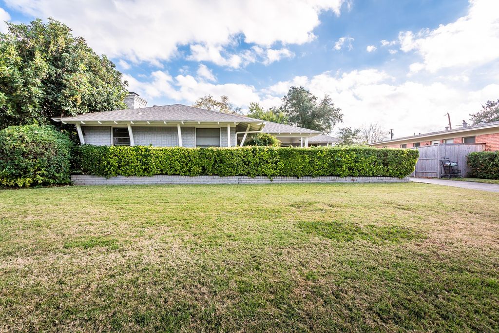 6506 SAINT MORITZ, Dallas, TX 75214