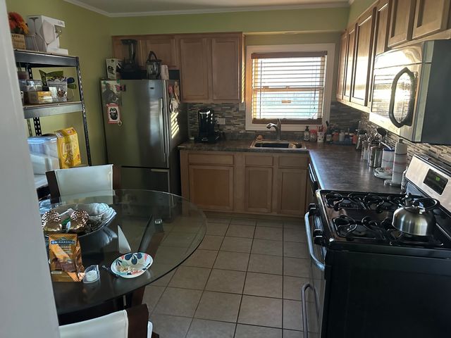 163 Shabbona Drive, Park Forest, IL 60466