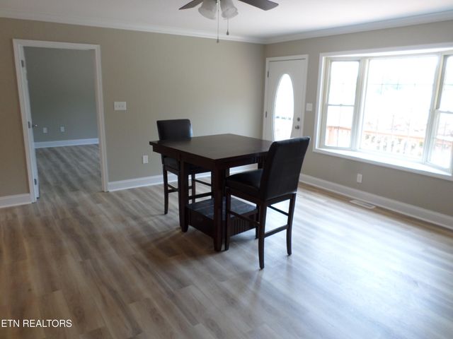 5014 Fairgrounds Place, Kingston, TN 37763
