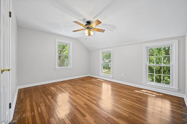 444 Canterbury Road, Bay Village, OH 44140
