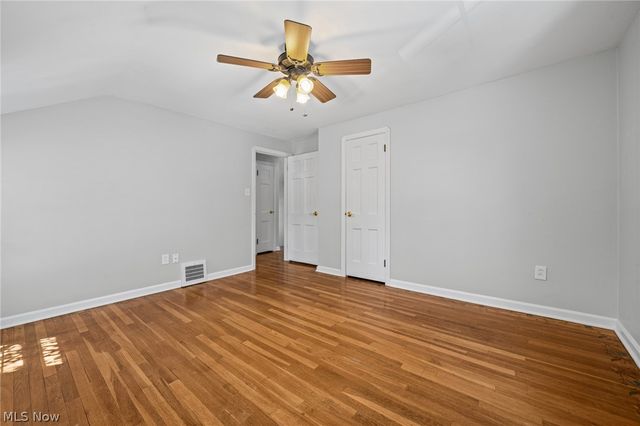 444 Canterbury Road, Bay Village, OH 44140