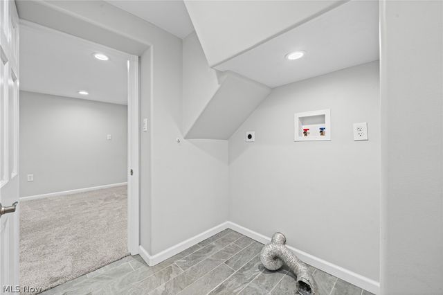 444 Canterbury Road, Bay Village, OH 44140