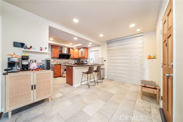 6027 Ridgegate, Chino Hills, CA 91709