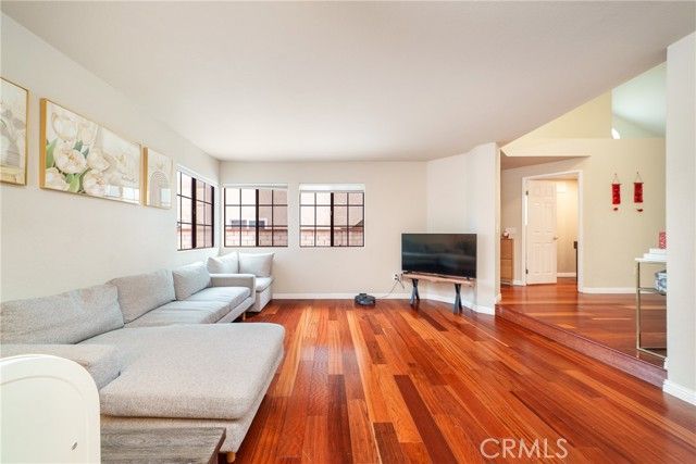 6027 Ridgegate, Chino Hills, CA 91709