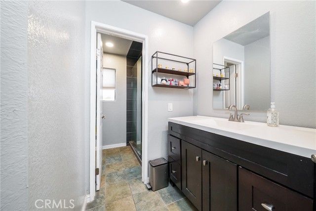 6027 Ridgegate, Chino Hills, CA 91709