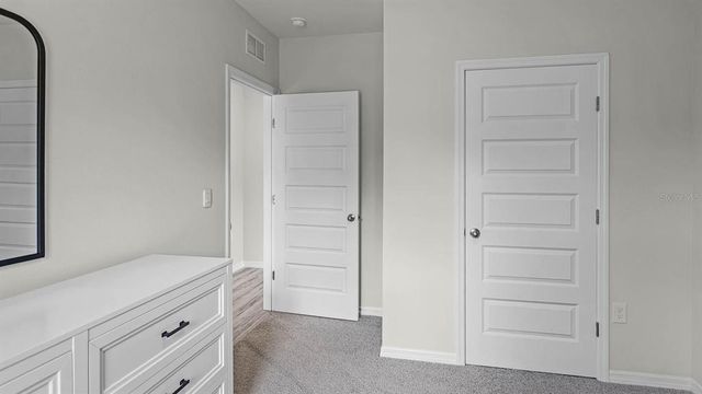 8391 MADRID STREET, Lakeland, FL 33810