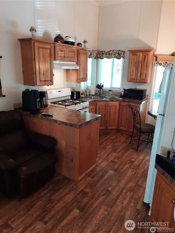 44832 Kloshe Chuck Trail, Concrete, WA 98237