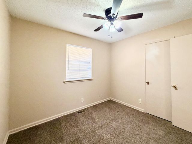 12047 E 34th Street, Tulsa, OK 74146
