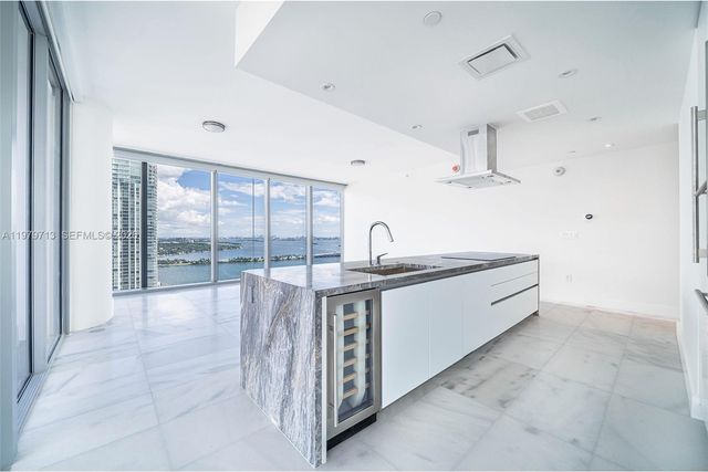 700 NE 26TH TER 3006, Miami, FL 33137