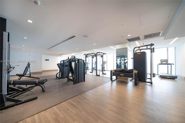 700 NE 26TH TER 3006, Miami, FL 33137