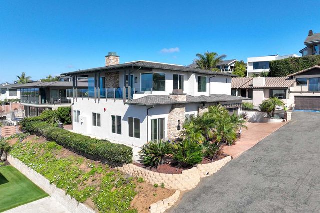1371 San Elijo Avenue, Cardiff By The Sea, CA 92007