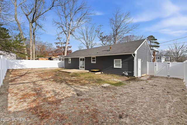 501 Adolphus Street, Forked River, NJ 08731