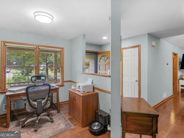 330 Lake Ridge Court, Mcdonough, GA 30253
