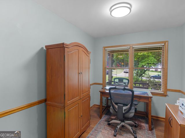 330 Lake Ridge Court, Mcdonough, GA 30253